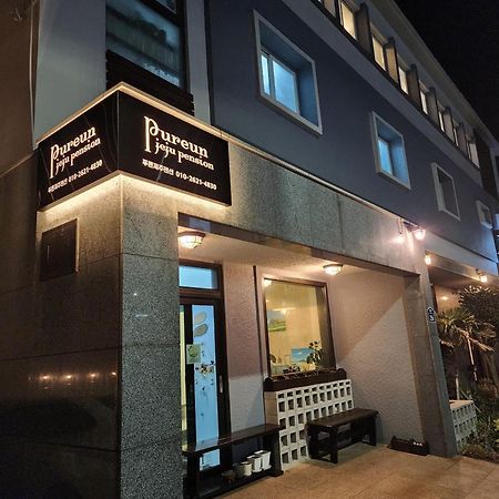 Preun Jeju Pension Seogwipo Bagian luar foto