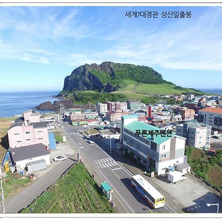Preun Jeju Pension Seogwipo Bagian luar foto