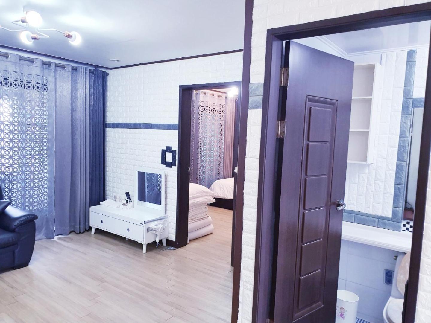 Preun Jeju Pension Seogwipo Ruang foto