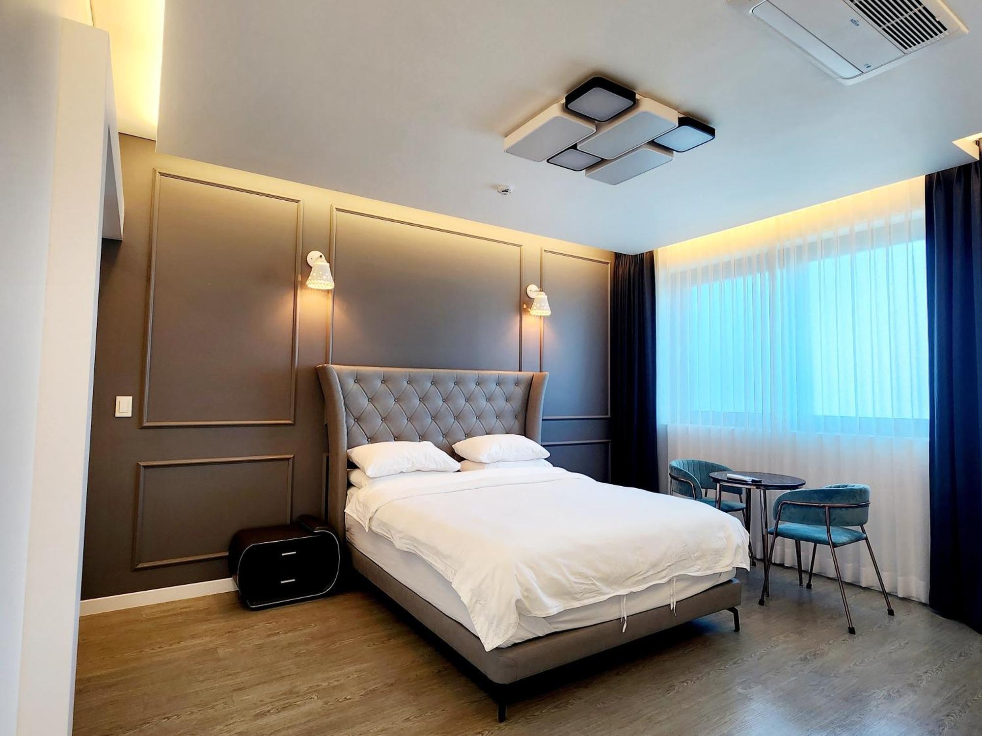 Preun Jeju Pension Seogwipo Bagian luar foto