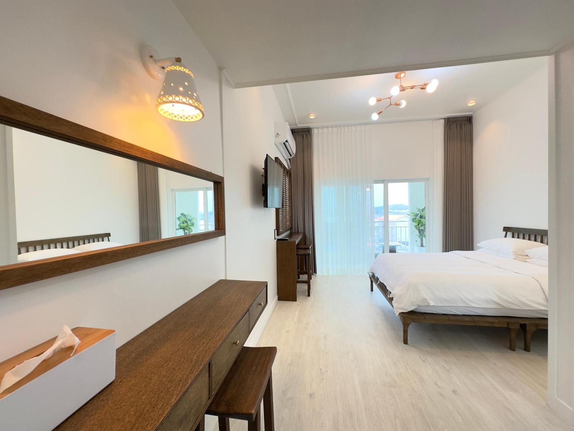 Preun Jeju Pension Seogwipo Bagian luar foto